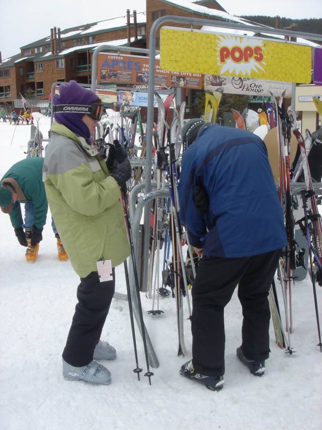 2006/03(Mar)/04(Colorado-Ski-Trip)/640x480_2006-03-17-02-Last-Day-Skiing.JPG