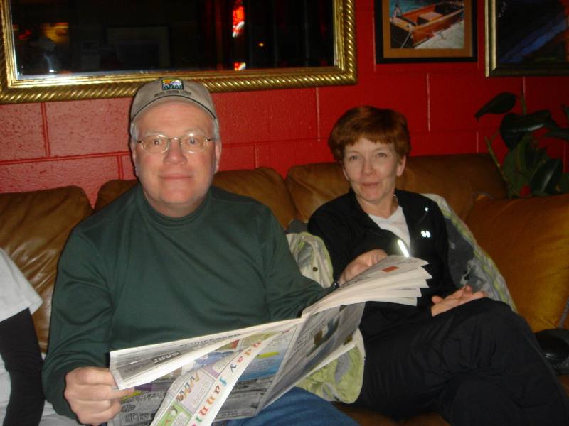 2006/03(Mar)/04(Colorado-Ski-Trip)/800x600_2006-03-12-06-Pizza-Frisco.jpg
