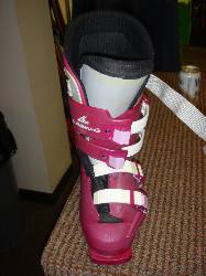 2006-03-12-05-Exploded-Ski-Boot.jpg
