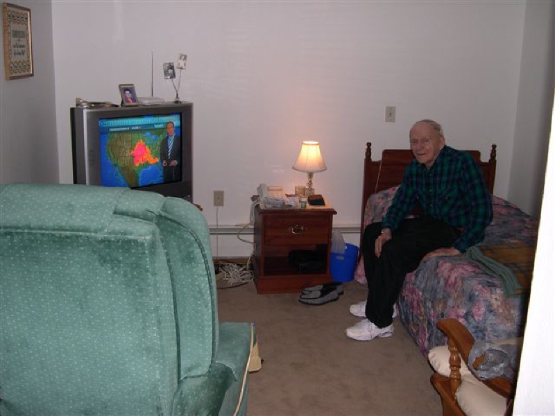 2006/04(Apr)/02(Alberts-Move-MN)/800x600_2006-04-01-0004-Alberts-New-Home-Willmar-MN.jpg
