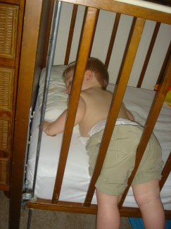 2006-04-16-34-NAPTIME.JPG