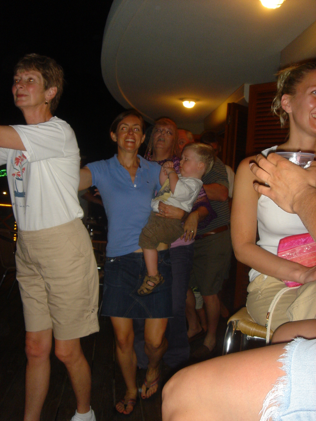 2006-05-22-16-Dinner-Music-Beau-Beaus.jpg