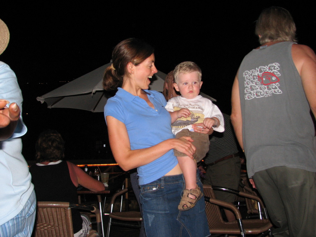 2006-05-22-21-Dinner-Music-Beau-Beaus.jpg