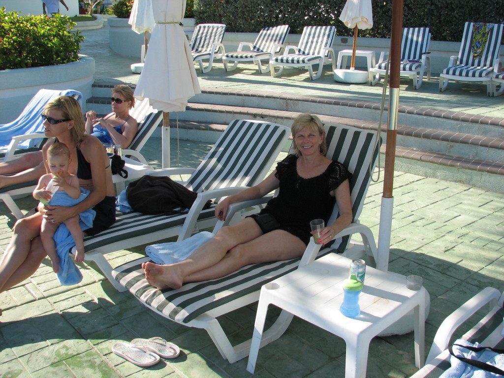 2006-05-26-22-Pool.jpg