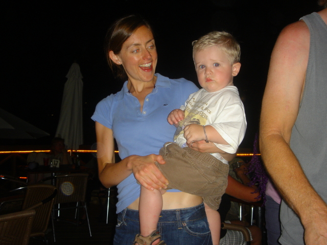 2006-05-22-19-Dinner-Music-Beau-Beaus.jpg