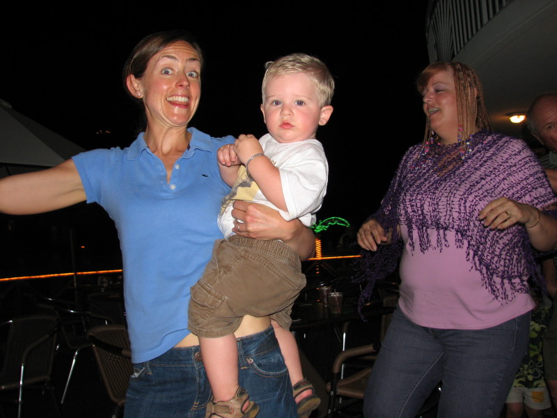 2006-05-22-18-Dinner-Music-Beau-Beaus.jpg