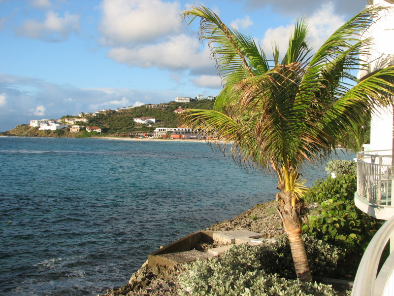 2006/05(May)/02(StMaarten)/800x600_2006-05-26-11-View-From-Deck.jpg