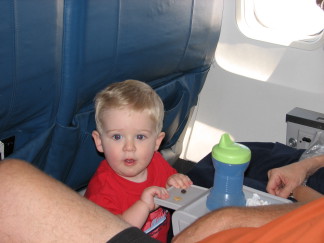 2006-05-20-10-InFlight.jpg