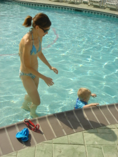 2006-05-21-06-Pool.jpg