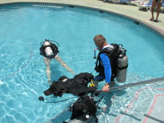 2006-05-21-17-Checking-Scuba-Gear.jpg