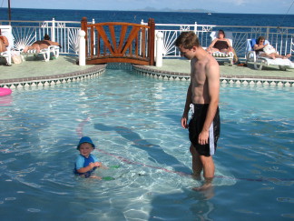 2006-05-26-17-Pool.jpg