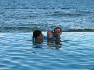 2006-05-26-27-Pool.jpg