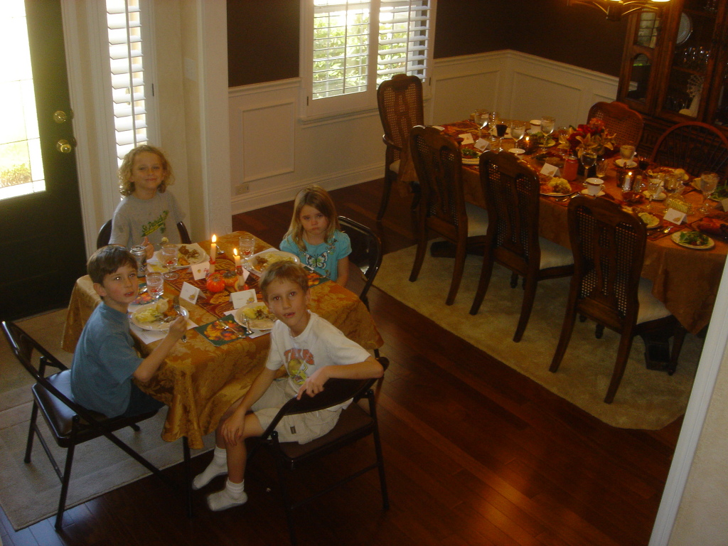2006/11(Nov)/Thanksgiving/1024x768_2006-11-23-10-Thanksgiving.JPG