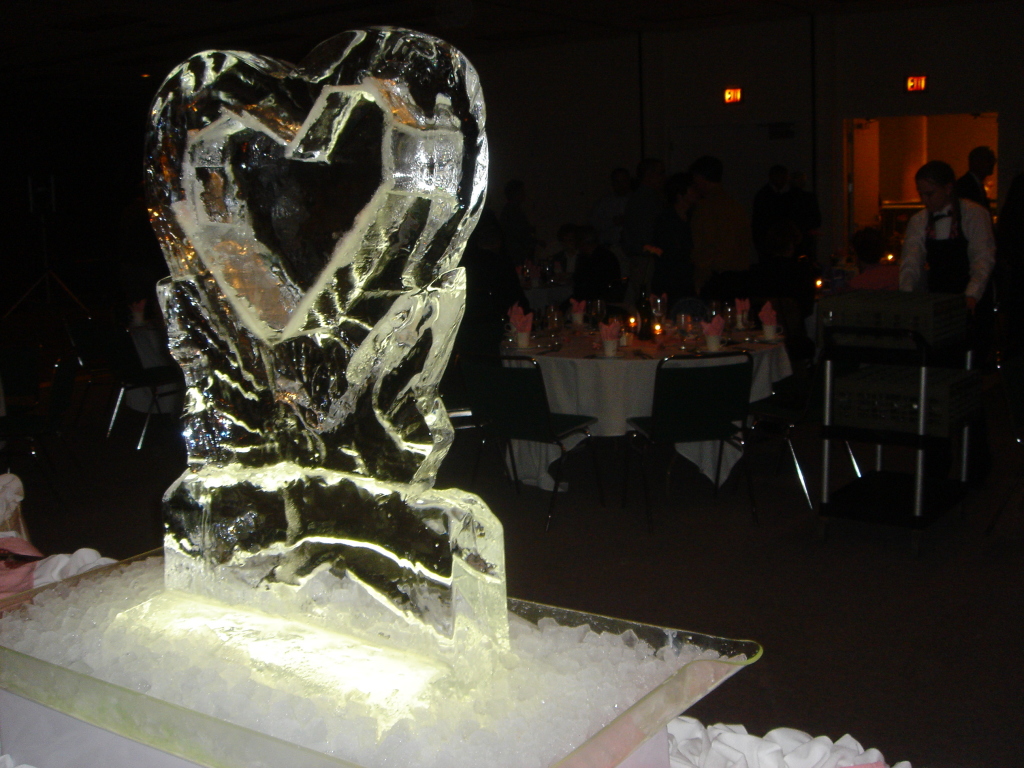 2007/01(Jan)/02(Wedding)/1024x768_2007-01-06-Kara-Andy-Wedding-21.JPG