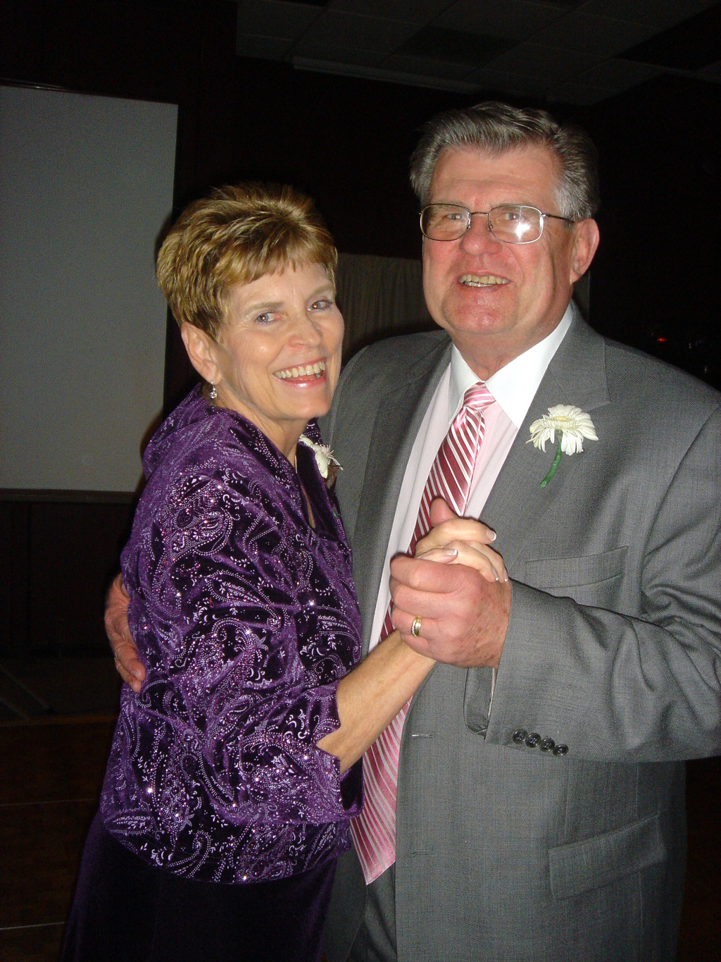 2007/01(Jan)/02(Wedding)/1024x768_2007-01-06-Kara-Andy-Wedding-45.JPG