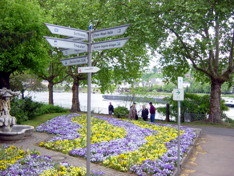 2007/04(April-May-Germany-Italy-Scotland)/01(Koblenz)/800x600_2007-05-11-05-Koblenz.JPG