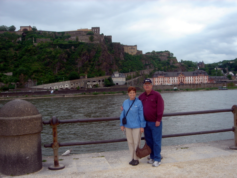 2007/04(April-May-Germany-Italy-Scotland)/01(Koblenz)/800x600_2007-05-11-14-Koblenz.JPG