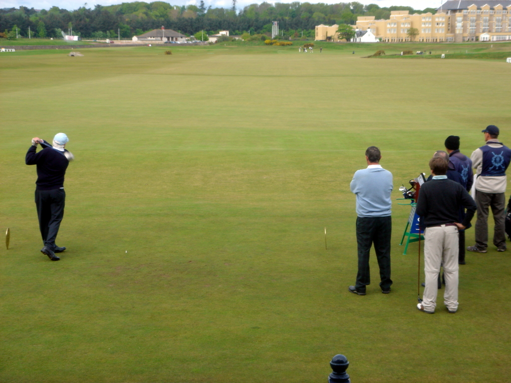 2007/04(April-May-Germany-Italy-Scotland)/02(Scotland-Edinburgh-StAndrews)/1024x768_2007-05-09-04.JPG