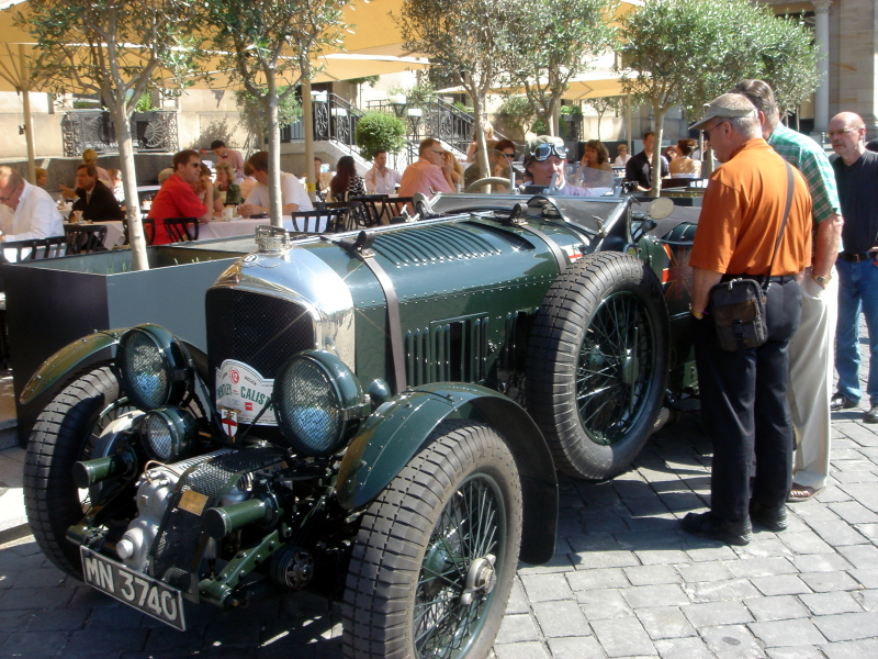 2007/04(April-May-Germany-Italy-Scotland)/04(Wiesbaden)/800x600_2007-05-06-17-Wiesbaden.JPG