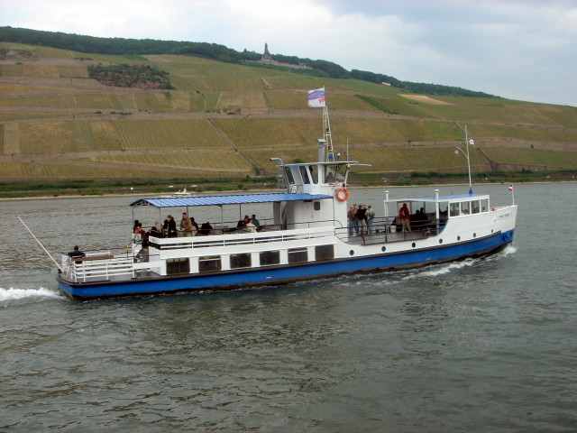 2007/04(April-May-Germany-Italy-Scotland)/06(Rudesheim)/640x480_2007-05-05-27.JPG