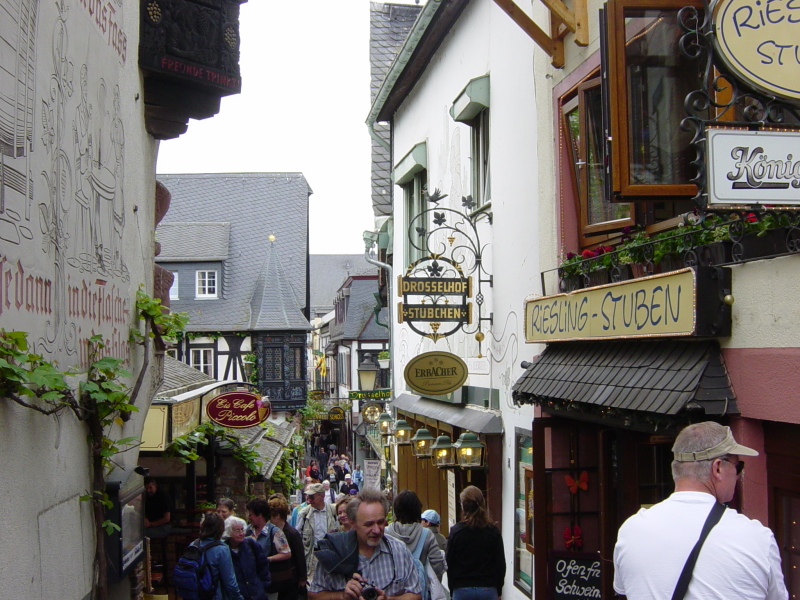 2007/04(April-May-Germany-Italy-Scotland)/06(Rudesheim)/800x600_2007-05-05-08.JPG