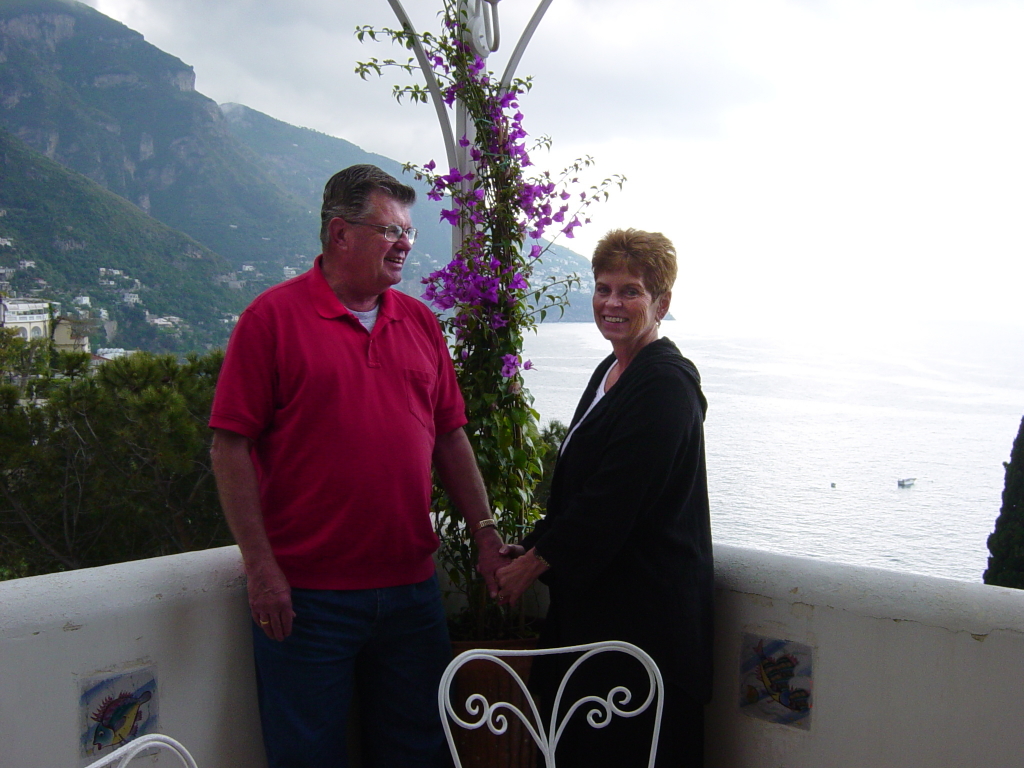 2007/04(April-May-Germany-Italy-Scotland)/07(Italy-Positano-Amalfi-Coast)/1024x768_2007-05-02-07-from-Hotel-deck.JPG