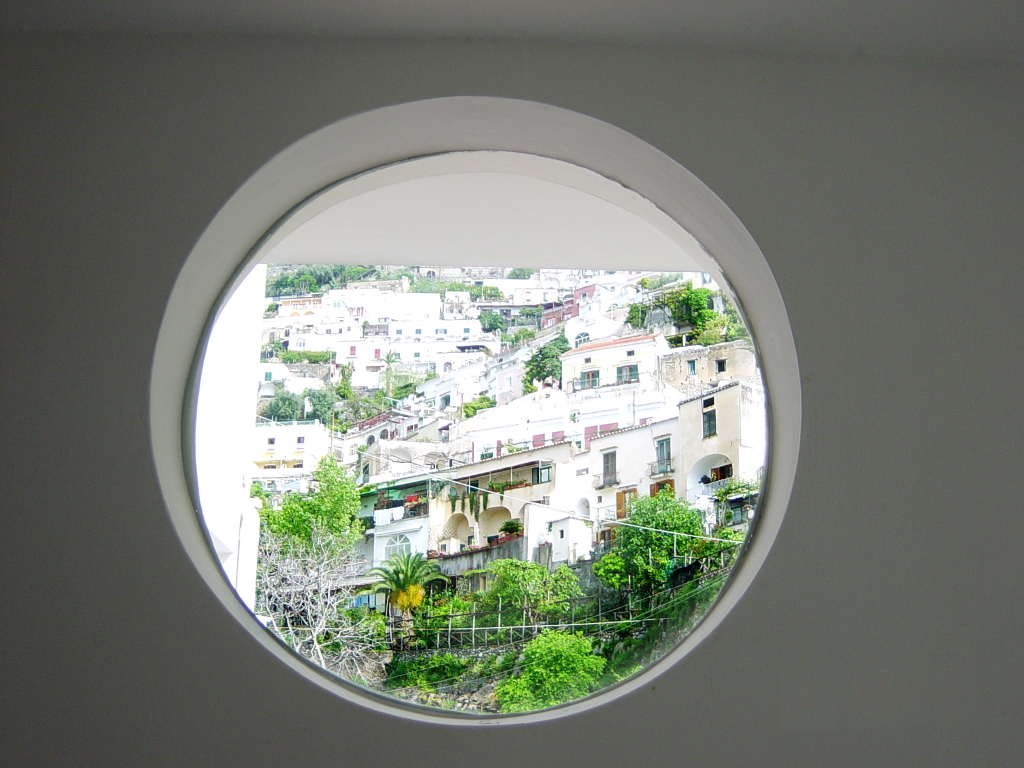 2007/04(April-May-Germany-Italy-Scotland)/07(Italy-Positano-Amalfi-Coast)/1024x768_2007-05-02-11.JPG