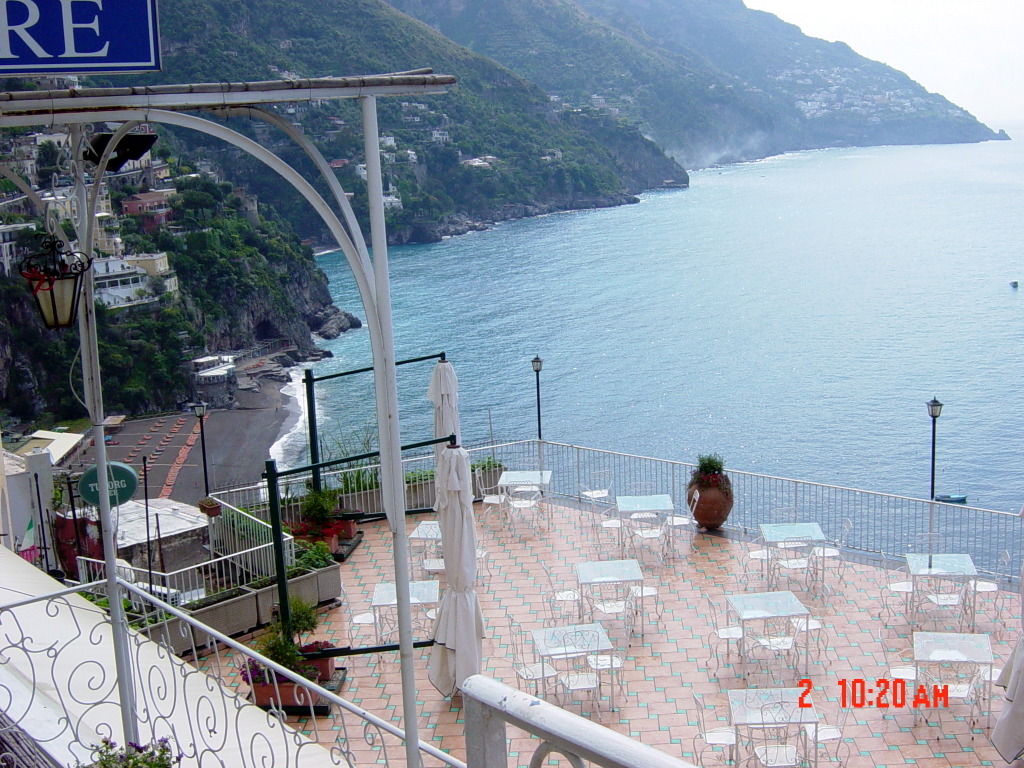 2007/04(April-May-Germany-Italy-Scotland)/07(Italy-Positano-Amalfi-Coast)/1024x768_2007-05-02-25-Second-day-Exploring.JPG