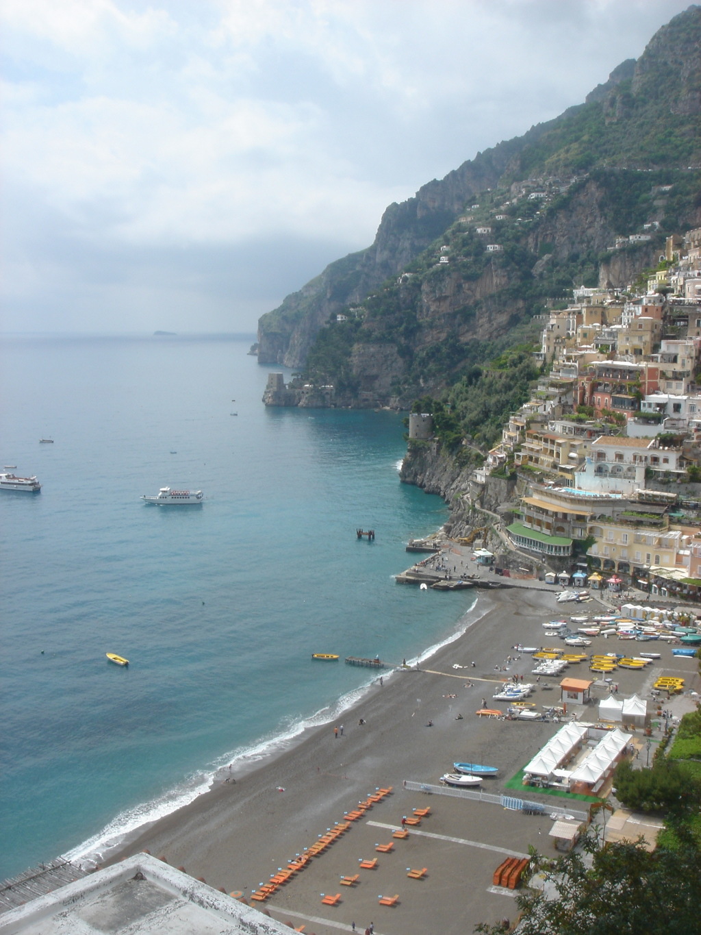 2007/04(April-May-Germany-Italy-Scotland)/07(Italy-Positano-Amalfi-Coast)/1024x768_2007-05-02-44-Second-day-Exploring.JPG