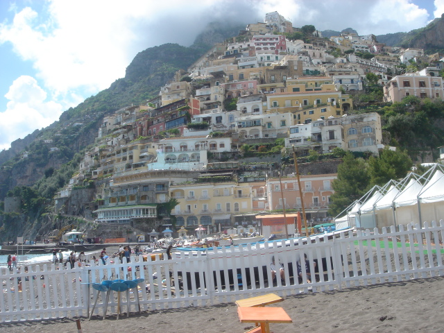 2007/04(April-May-Germany-Italy-Scotland)/07(Italy-Positano-Amalfi-Coast)/640x480_2007-05-01-44-Exploring-1st-day.JPG