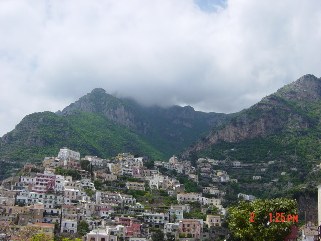 2007/04(April-May-Germany-Italy-Scotland)/07(Italy-Positano-Amalfi-Coast)/640x480_2007-05-02-43-Second-day-Exploring.JPG