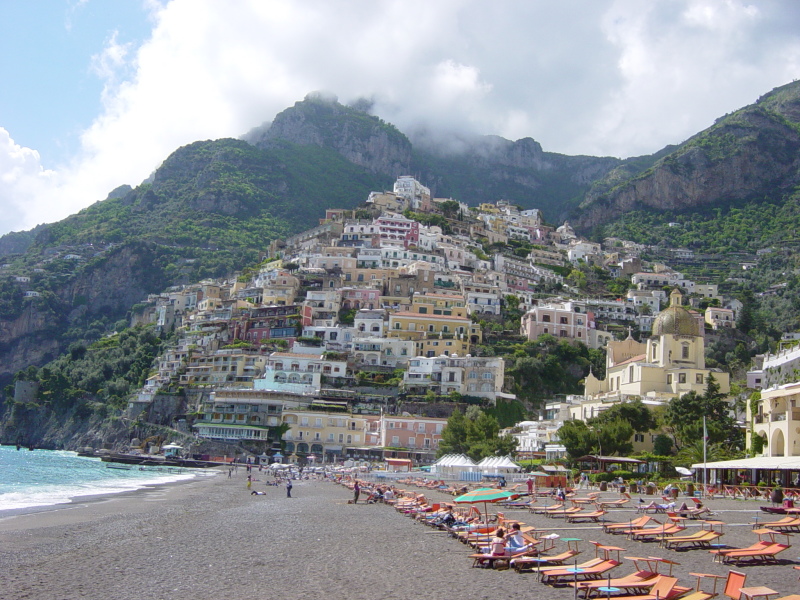 2007/04(April-May-Germany-Italy-Scotland)/07(Italy-Positano-Amalfi-Coast)/800x600_2007-05-01-43-Exploring-1st-day.JPG