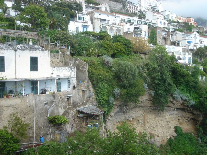 2007/04(April-May-Germany-Italy-Scotland)/07(Italy-Positano-Amalfi-Coast)/800x600_2007-05-01-55-view-from-Vitoria-room.JPG