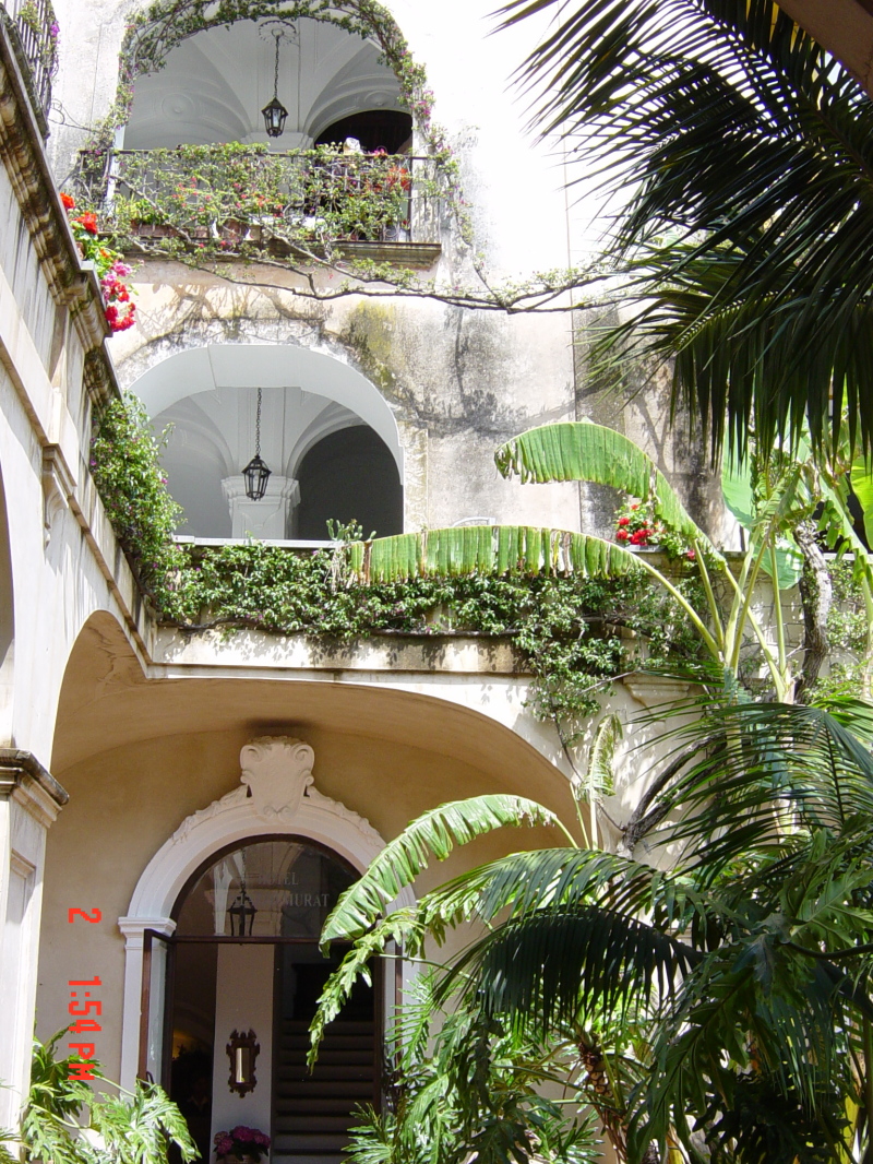 2007/04(April-May-Germany-Italy-Scotland)/07(Italy-Positano-Amalfi-Coast)/800x600_2007-05-02-58-Second-day-Exploring.JPG