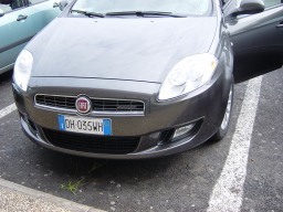 2007-05-01-06-Rome(CIA)-rental-car.JPG