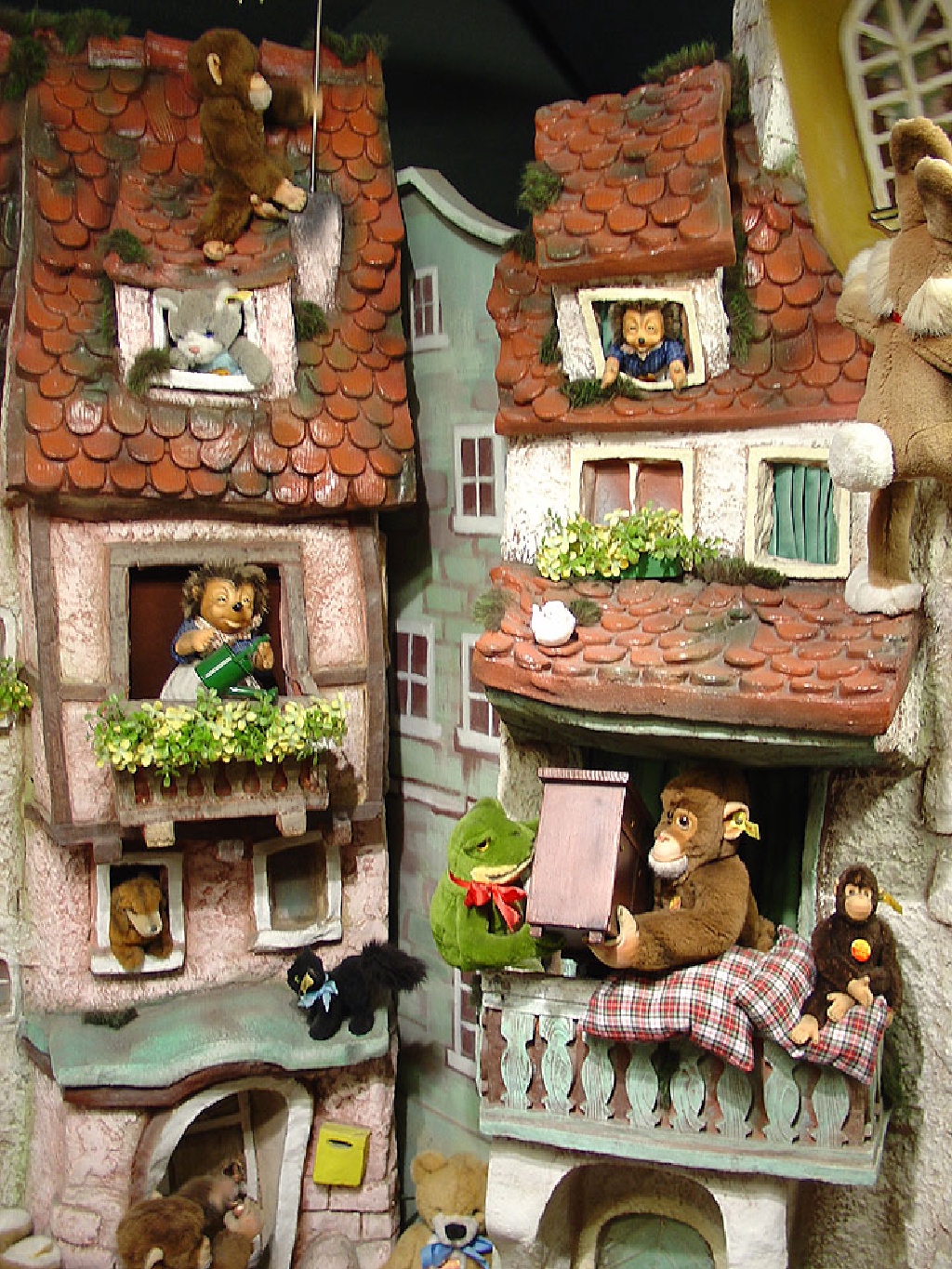 2007/04(April-May-Germany-Italy-Scotland)/08(Rothenburg)/1024x768_2007-04-29-14-Wohlfarht-Christmas-Store.jpg