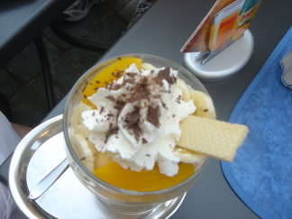 2007-04-29-09-IceCream.JPG