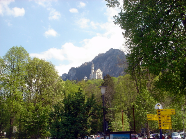 2007/04(April-May-Germany-Italy-Scotland)/10(Castle-Neuschwanstein-Bavaria)/640x480_2007-04-28-26.JPG