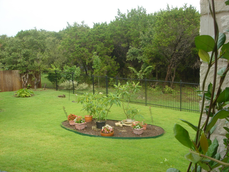 2007-07-23-09-BackYard-River.JPG