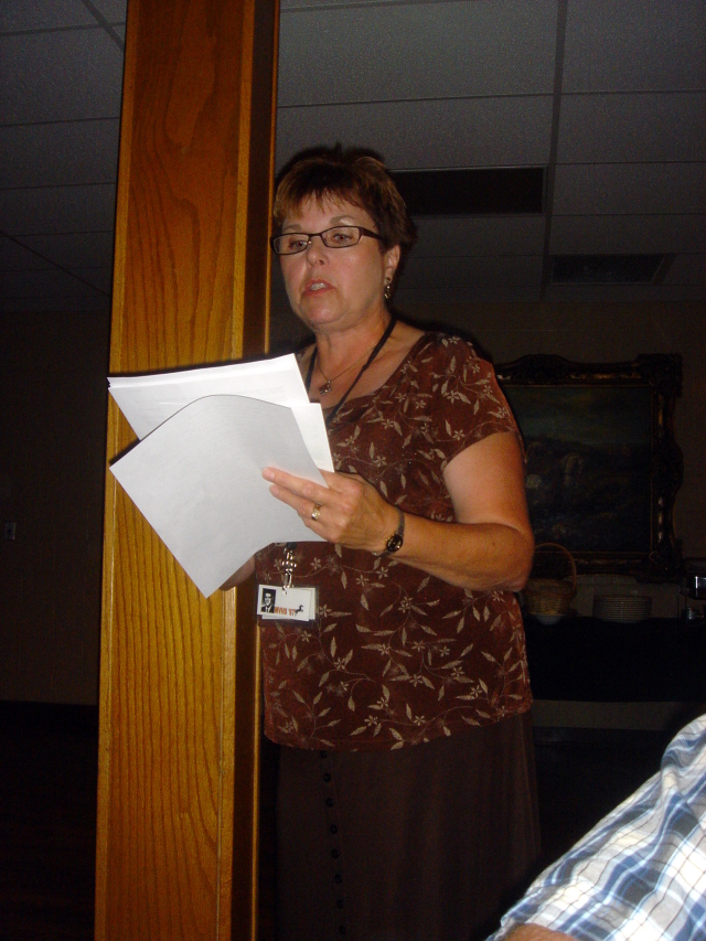 2007/08(August)/01(MVHS-Reunion)/640x480_2007-08-05-40-Reunion-Chef-Louies.JPG