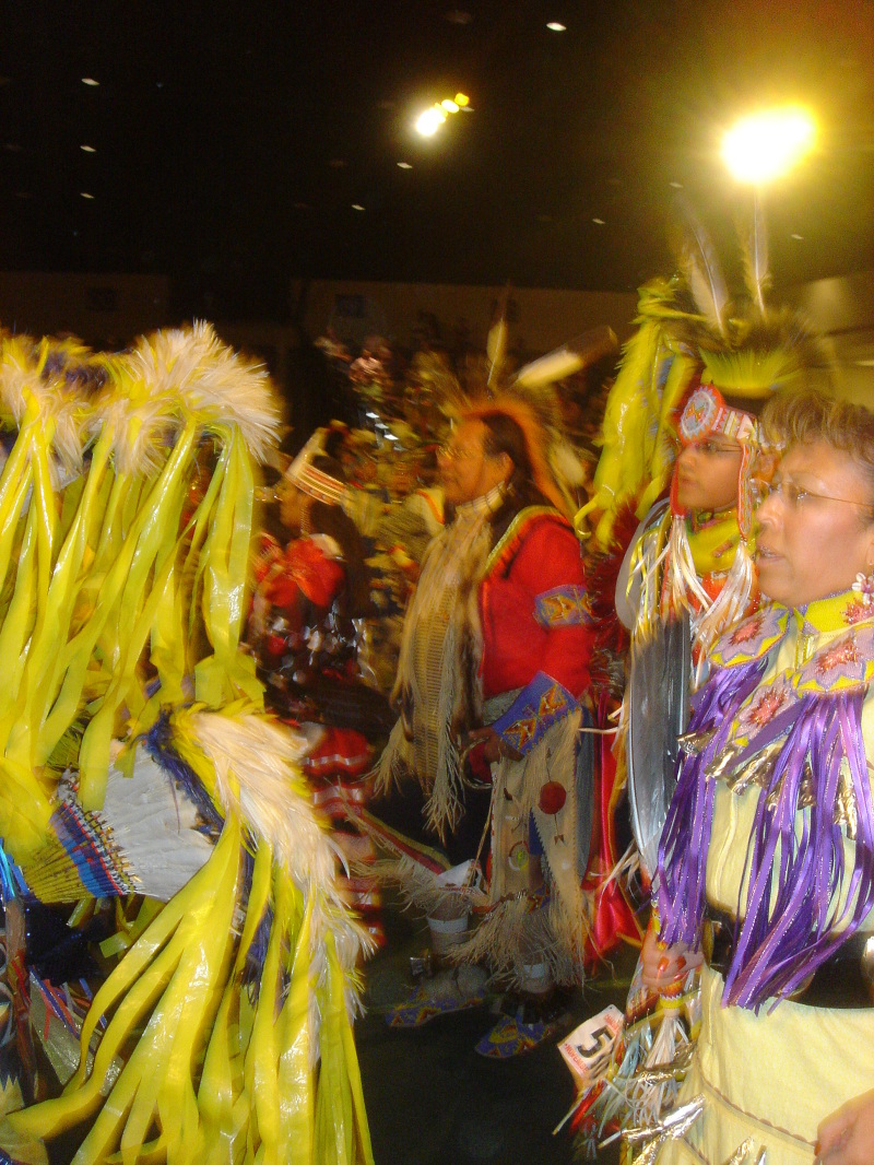 2007-11-24-09-IndianPowWow-Indigo-CA.JPG