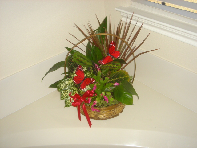 2007/12(Dec)/02(Albert-Scott-Funeral)/640x480_Flowers-Jackie-Sharon.JPG