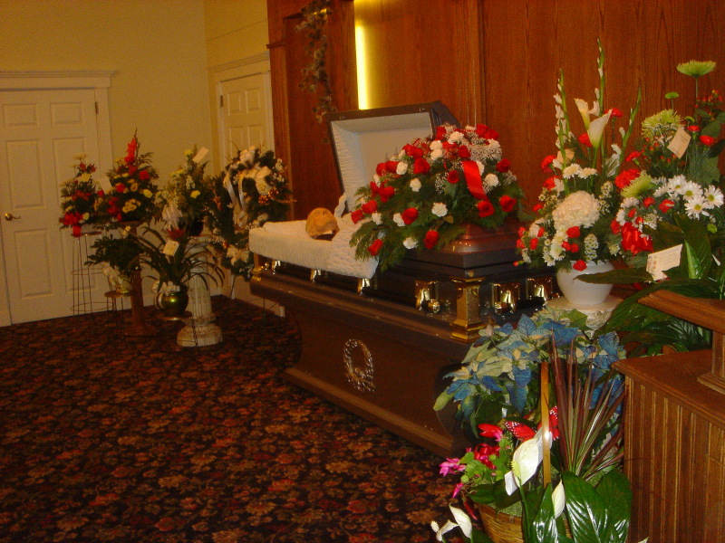 2007/12(Dec)/02(Albert-Scott-Funeral)/800x600_2007-12-16-11-Wake-Albert.JPG