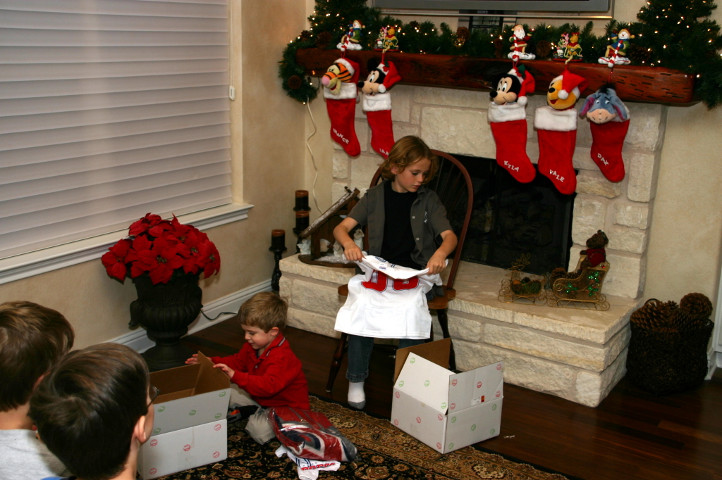 2007/12(Dec)/03(Christmas-Eve)/1024x768_2007-12-24-47-Christmas-Eve.JPG