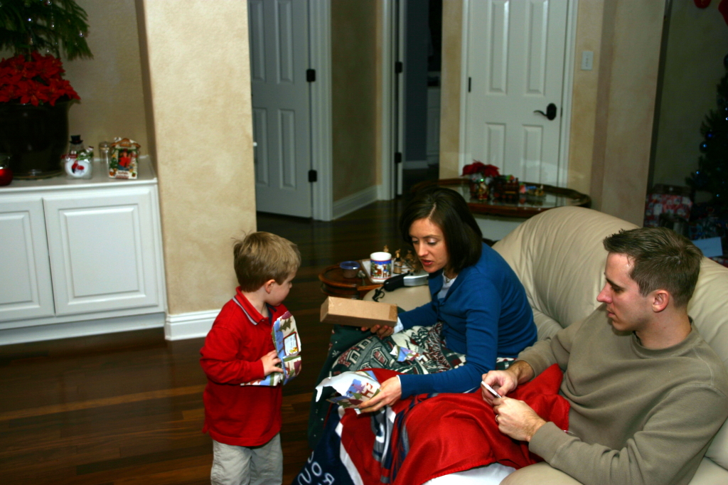 2007/12(Dec)/03(Christmas-Eve)/1024x768_2007-12-24-51-Christmas-Eve.JPG