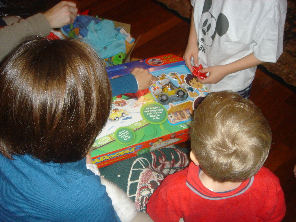 2007/12(Dec)/03(Christmas-Eve)/1024x768_2007-12-24-87-Christmas-Eve.JPG