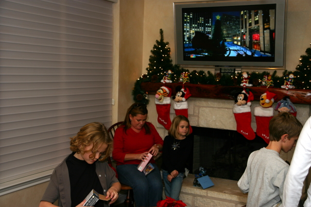 2007-12-24-45-Christmas-Eve.JPG