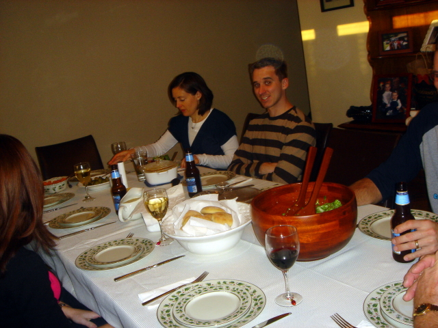 2007/12(Dec)/04(ChristmasDay-Jus-KT-Home)/640x480_2007-12-25-11.JPG