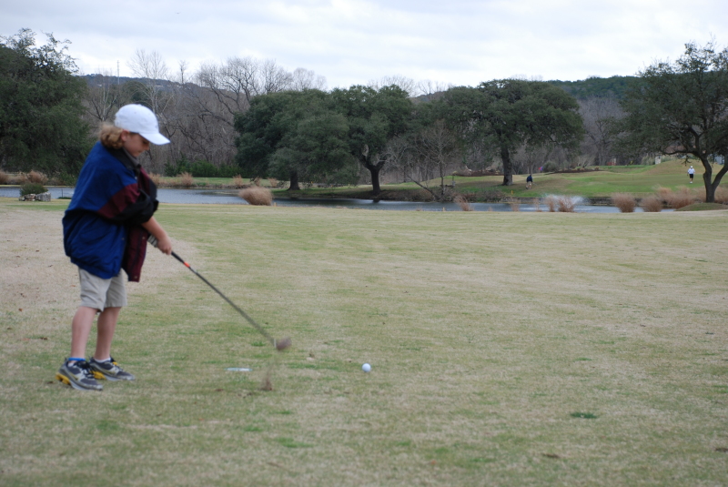 2008/03(Mar)/01(Vale-8thBD)/800x600_2008-03-02-09-Vale-1st-golf-round.JPG