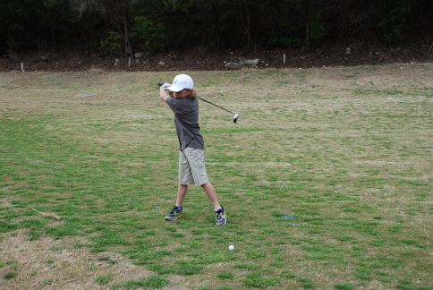 2008-03-02-00-Vale-1st-golf-round.JPG